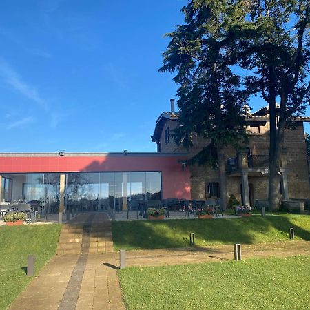 Traldi Resort Vetralla Bagian luar foto
